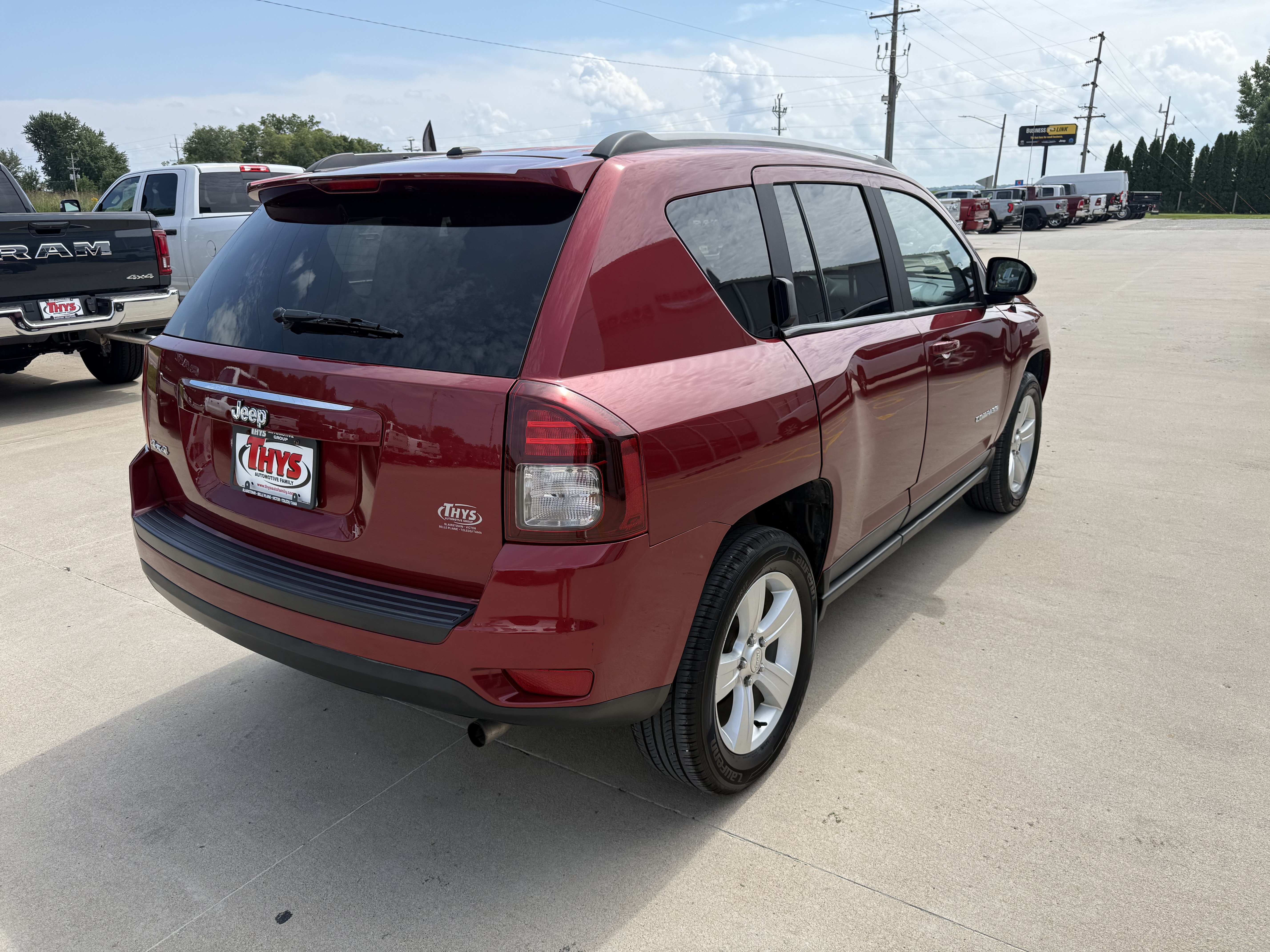 Used 2017 Jeep Compass Sport w/ Power Value Group AWD/4WD image 28