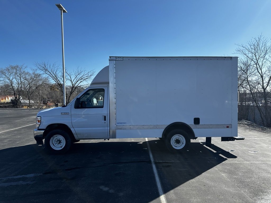 New 2024 Ford E-350 and Econoline 350 Super Duty w/ Power Windows & Locks Group image 9