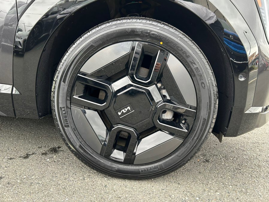 Used 2024 Kia EV9 GT-Line image 91