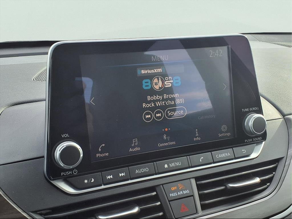 Used 2023 Nissan Altima 2.5 SV image 5