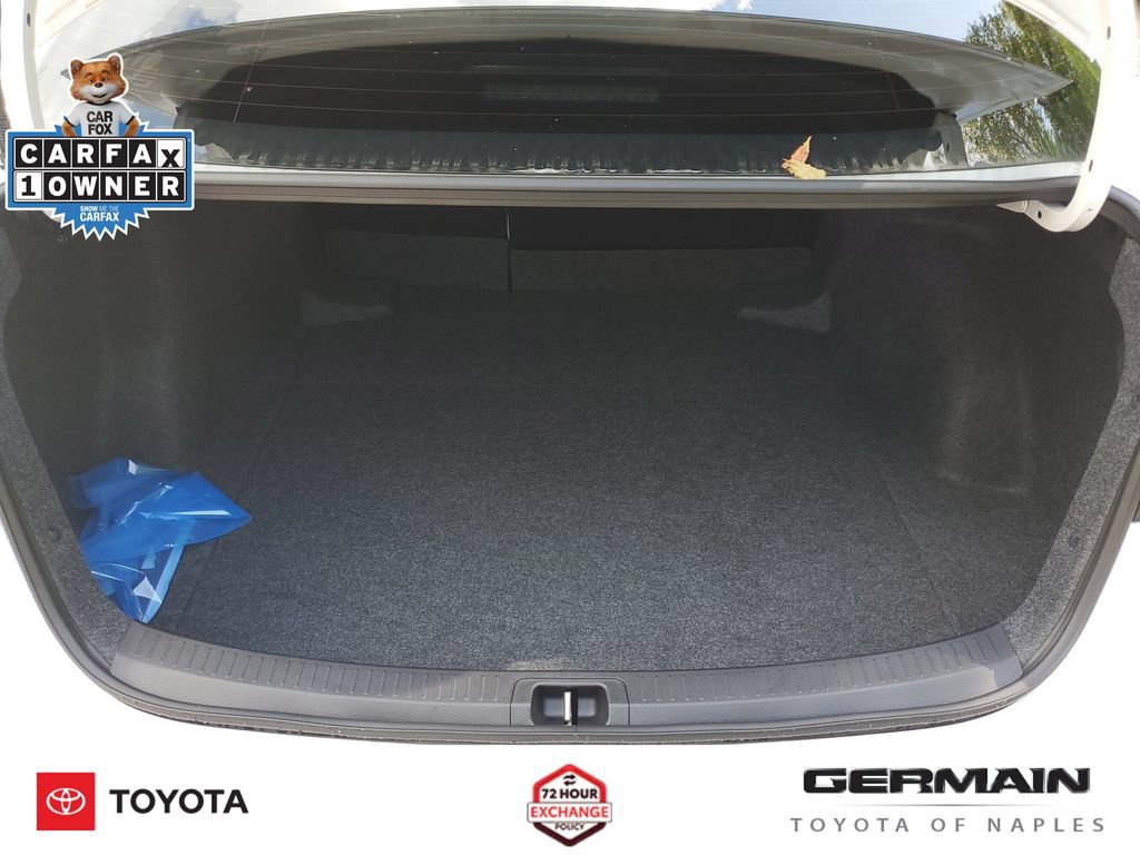 Used 2026 Toyota Corolla LE FWD image 22