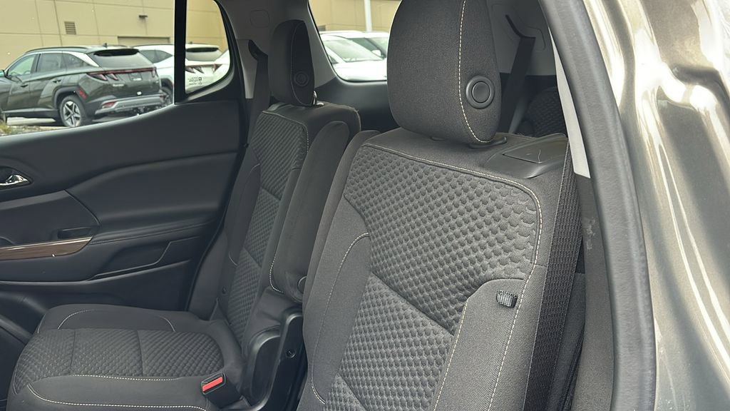 Used 2019 GMC Acadia SLE w/ Driver Alert Package I image 30