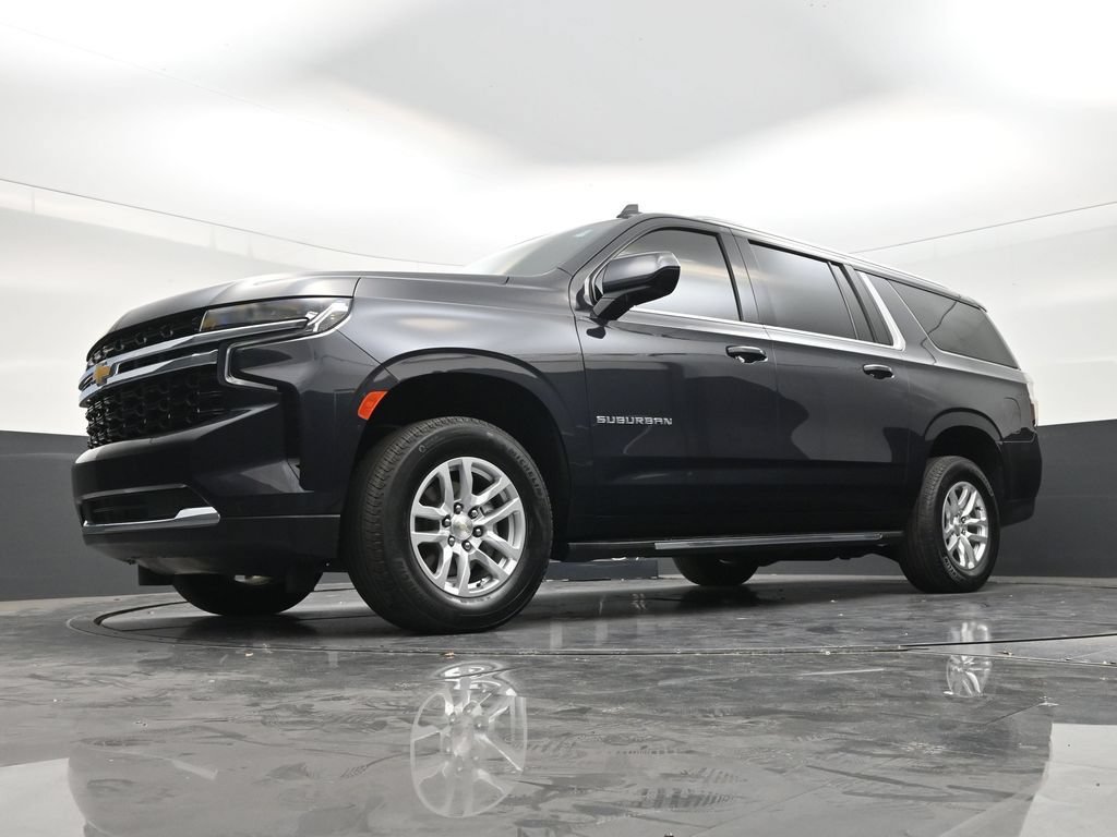 Used 2024 Chevrolet Suburban LS RWD image 20