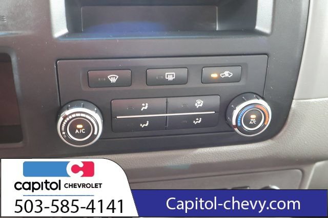 Used 2014 Nissan NV 3500 SV w/ Technology Package RWD image 22