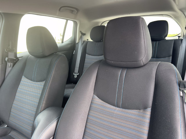 Used 2025 Nissan Leaf S FWD image 10