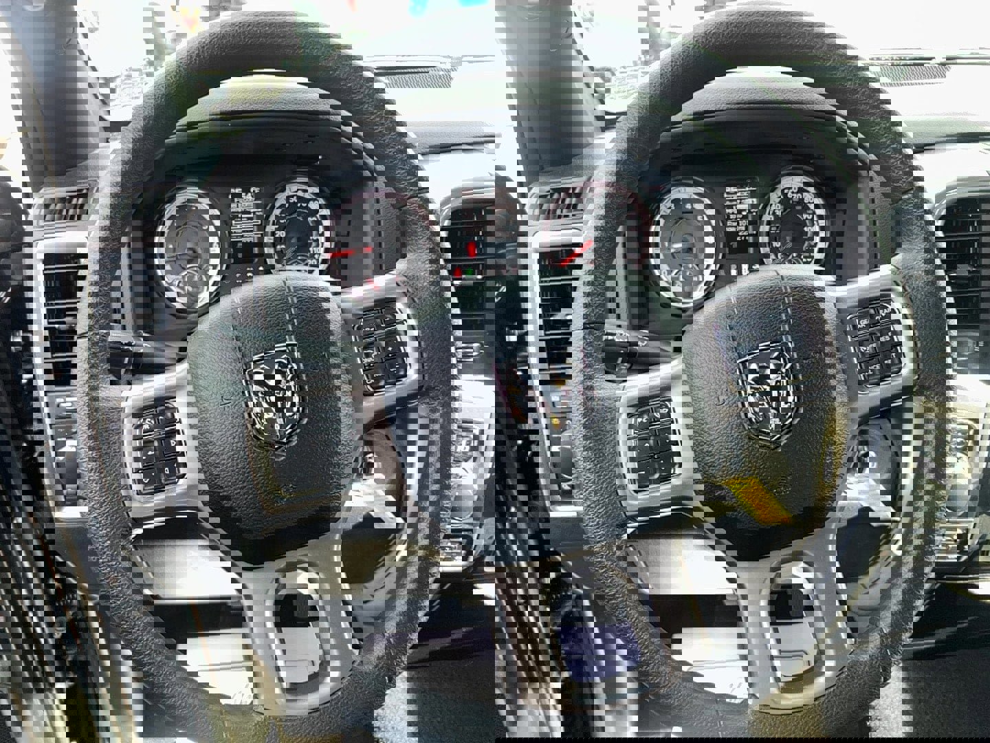 Used 2022 RAM 1500 Classic Warlock image 13