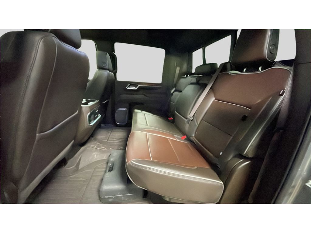 Used 2025 GMC Sierra 3500 Denali w/ Denali Reserve Package image 15