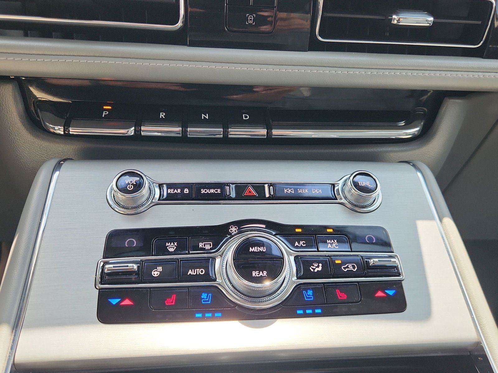 Used 2020 Lincoln Aviator Reserve w/ Equipment Group 202A AWD/4WD image 28