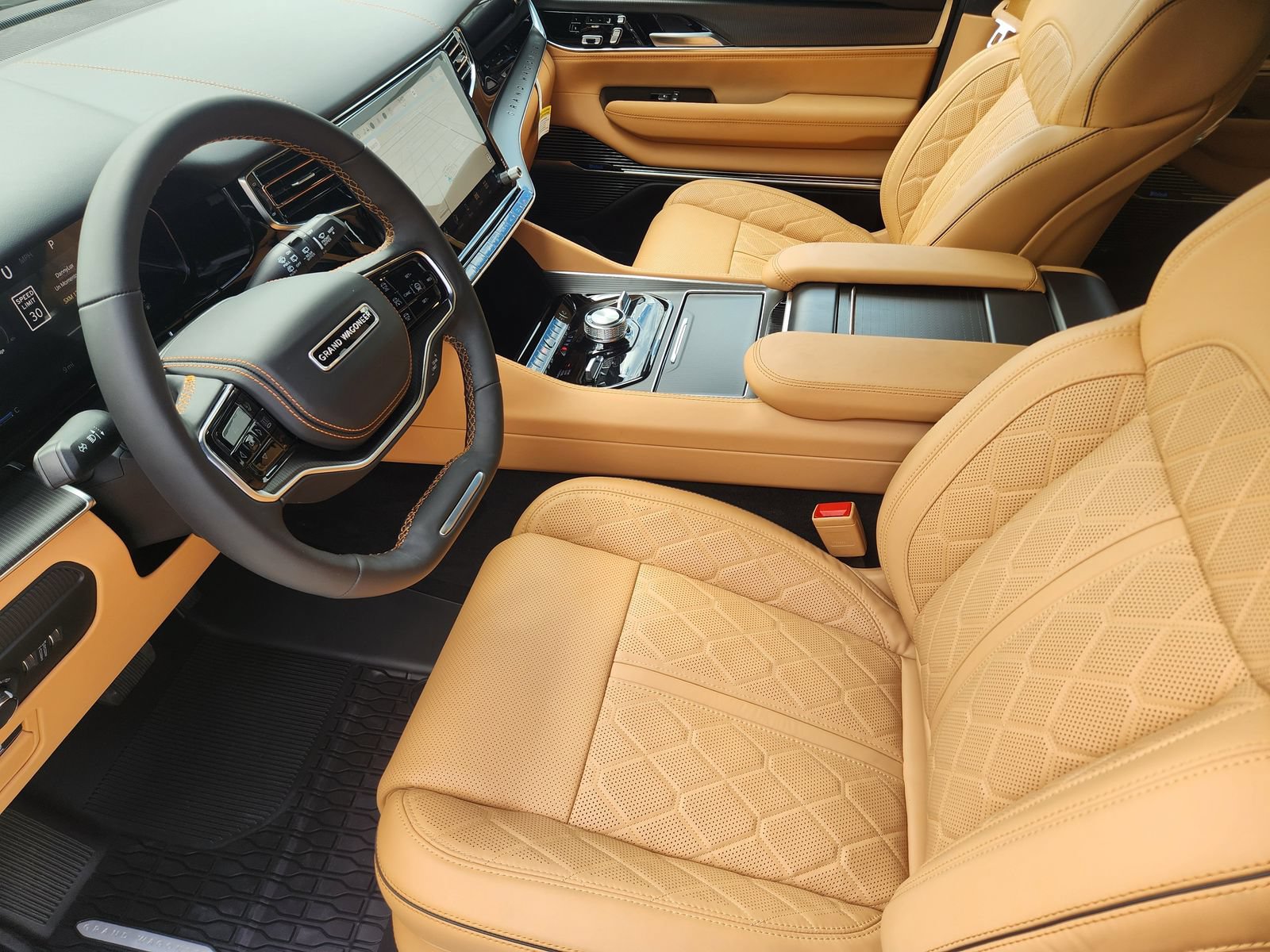 New 2026 Jeep Grand Wagoneer L Summit AWD/4WD image 14