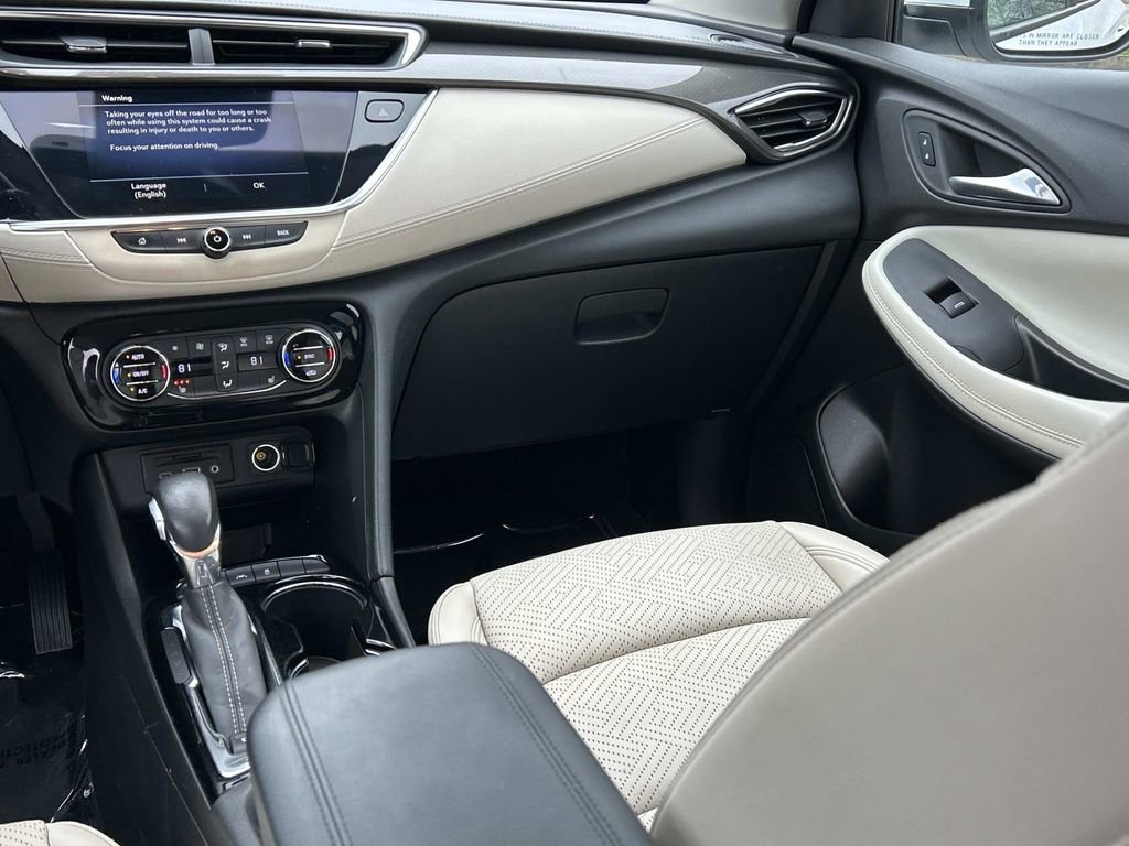 Used 2022 Buick Encore GX Essence w/ Advanced Technology Package FWD image 26