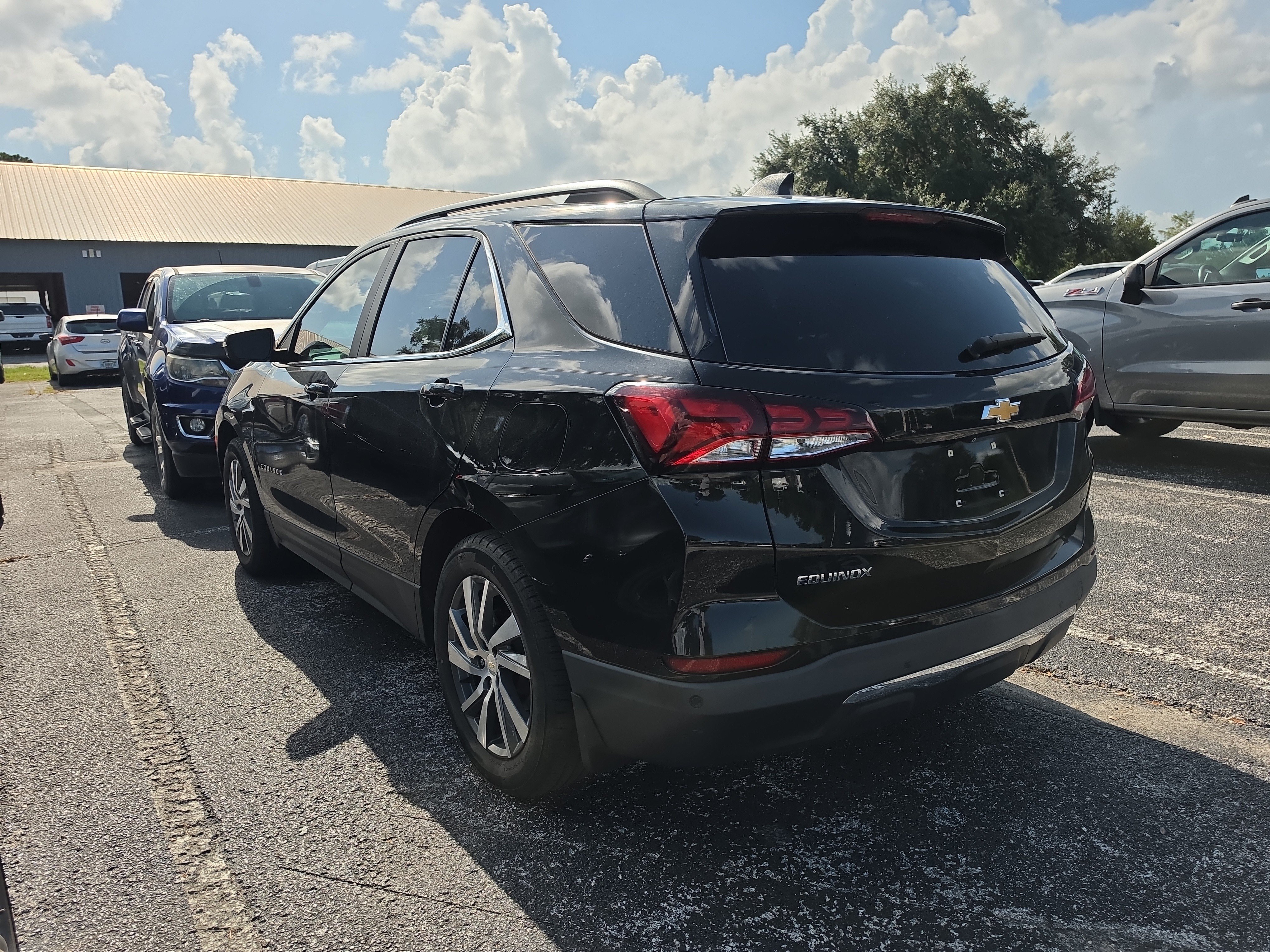 Used 2022 Chevrolet Equinox LT FWD image 5