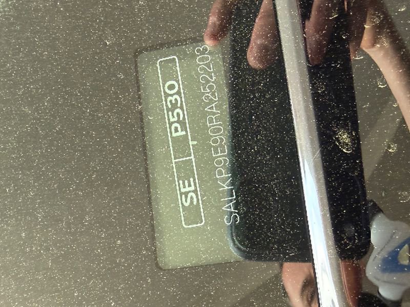 Used 2024 Land Rover Range Rover SE image 9