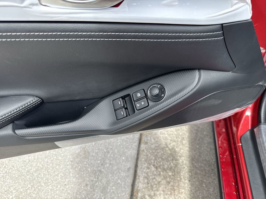 New 2026 MAZDA MX-5 Miata Club w/ Interior Package RWD image 38