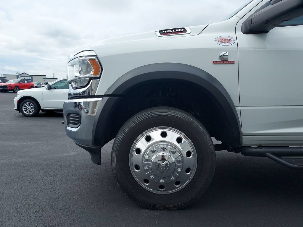 Used 2024 RAM 4500 Tradesman w/ Chrome Appearance Group AWD/4WD image 16