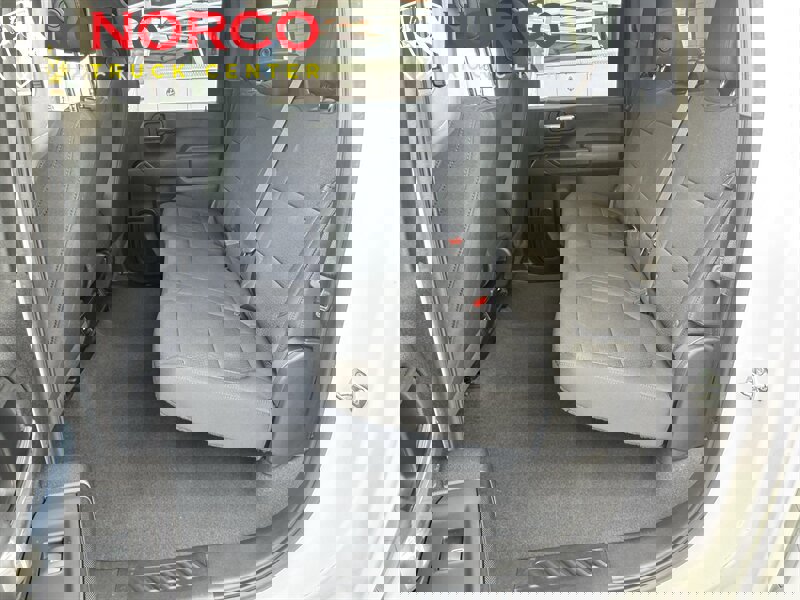 Used 2022 Chevrolet Silverado 2500 Custom w/ Custom Convenience Package image 18