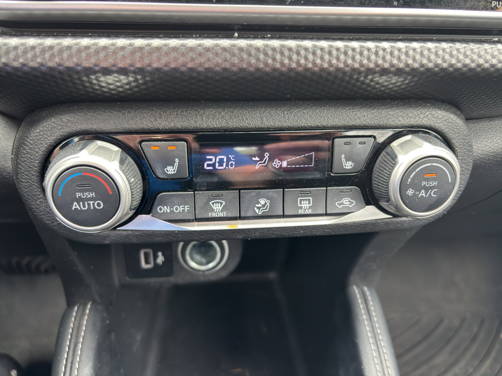 Used 2019 Nissan Kicks SV image 10