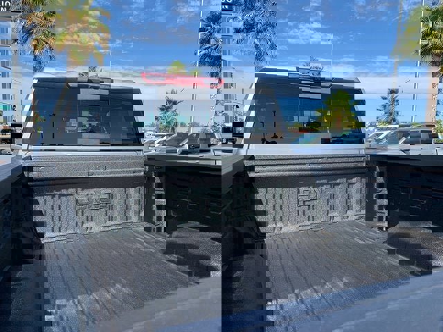 New 2025 GMC Sierra 2500 AT4 w/ AT4 Preferred Package image 8