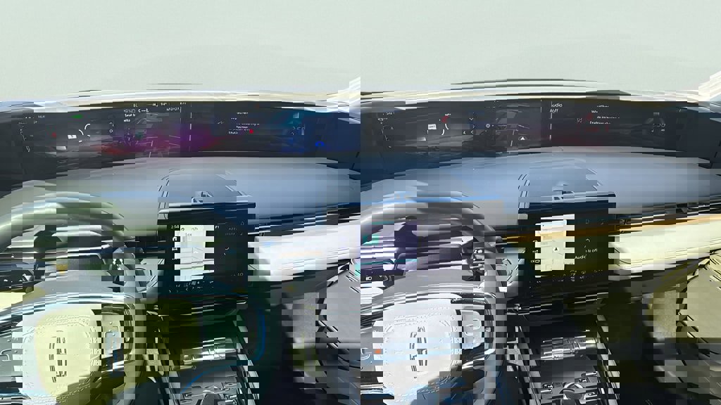 Used 2025 Lincoln Nautilus Reserve image 19