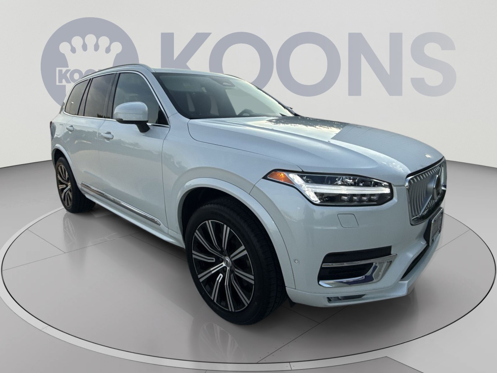 Certified 2023 Volvo XC90 B6 Plus w/ Protection Package Premier AWD/4WD image 18