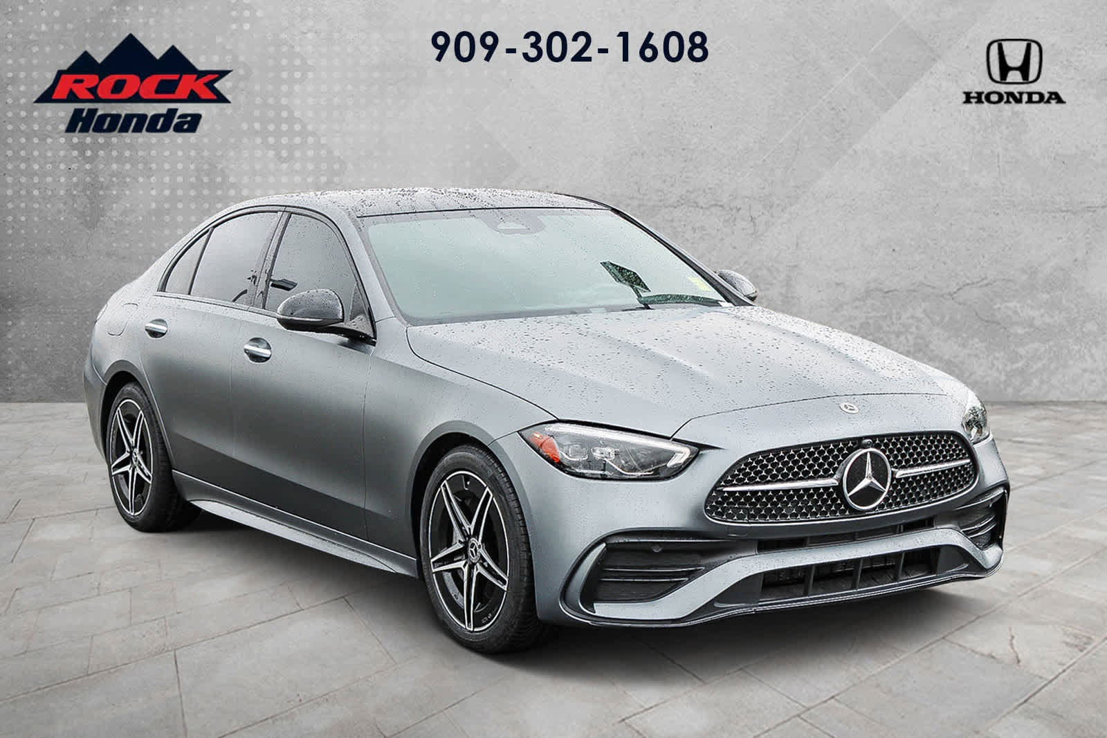 Used 2023 Mercedes-Benz C 300 Sedan image 3