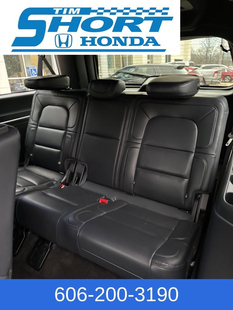 Used 2024 Lincoln Navigator L 4WD image 12