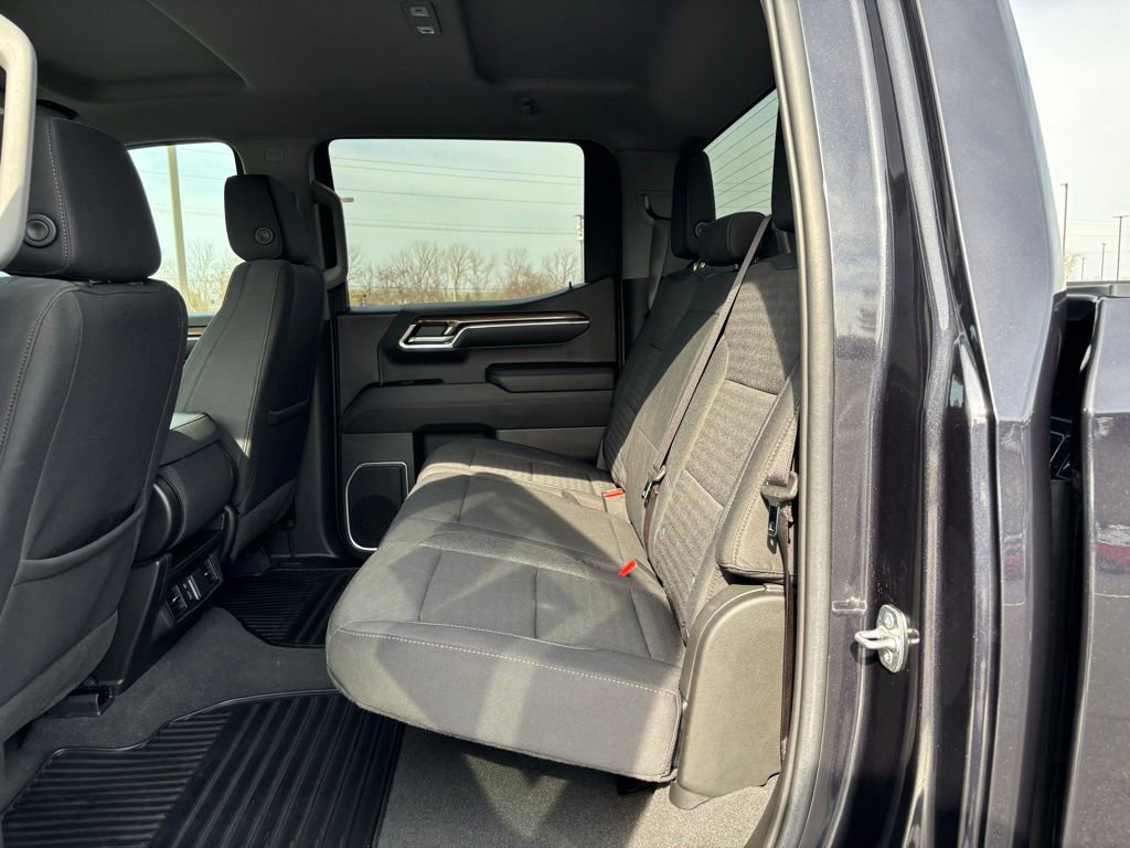 Used 2022 Chevrolet Silverado 1500 LT image 17