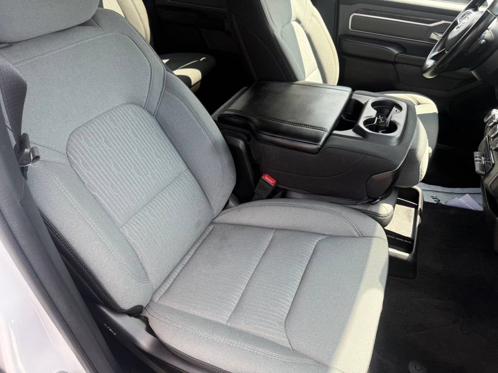 Used 2022 RAM 1500 Big Horn AWD/4WD image 57