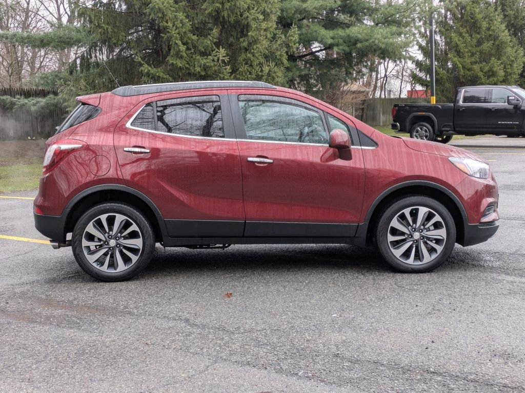 Certified 2022 Buick Encore Preferred w/ Safety Package image 8
