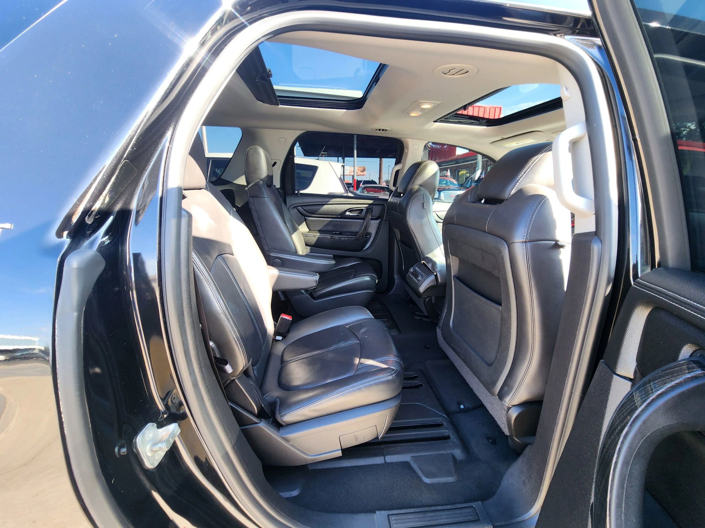 Used 2016 GMC Acadia SLT w/ Premium Edition image 11