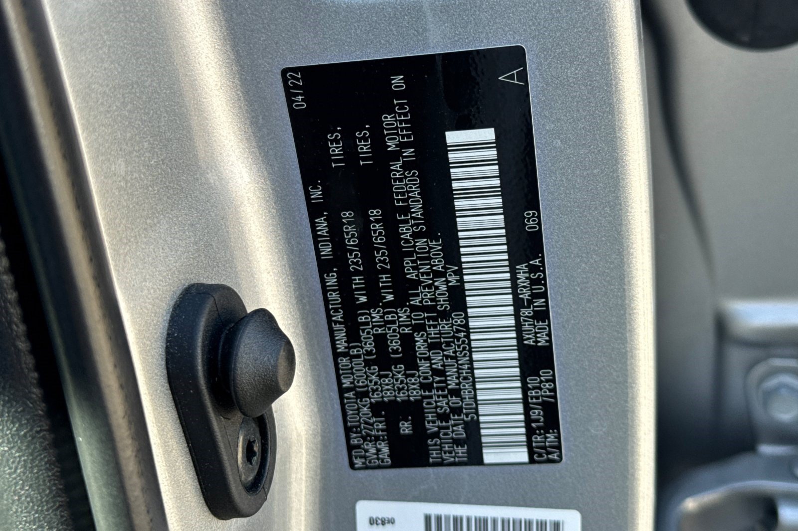 Used 2022 Toyota Highlander XLE AWD/4WD image 28