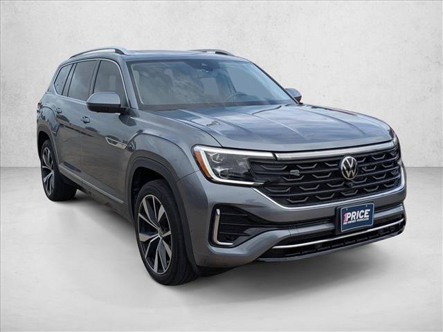 Used 2024 Volkswagen Atlas SEL Premium R-Line AWD/4WD image 3