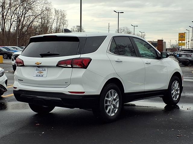 Used 2024 Chevrolet Equinox LT image 2