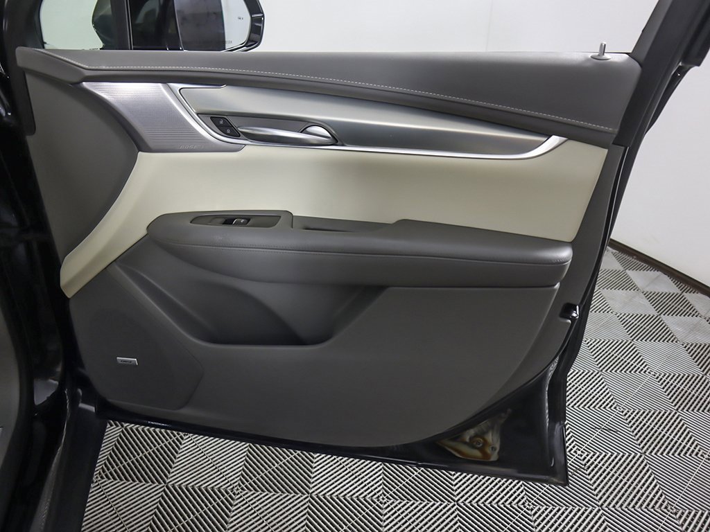 Used 2022 Cadillac XT5 Premium Luxury image 27
