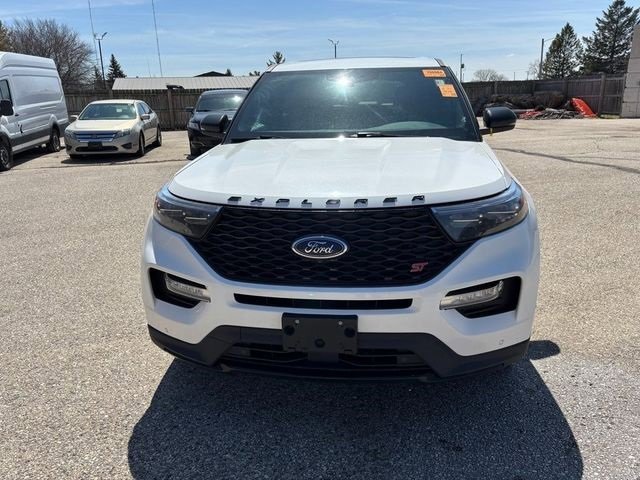 Certified 2022 Ford Explorer ST w/ ST Street Pack image 4