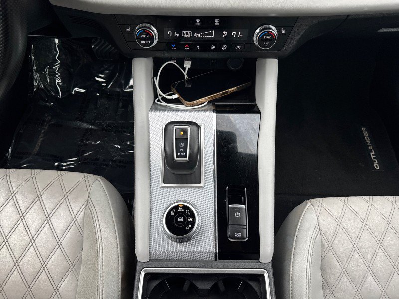 Used 2022 Mitsubishi Outlander SEL FWD image 24