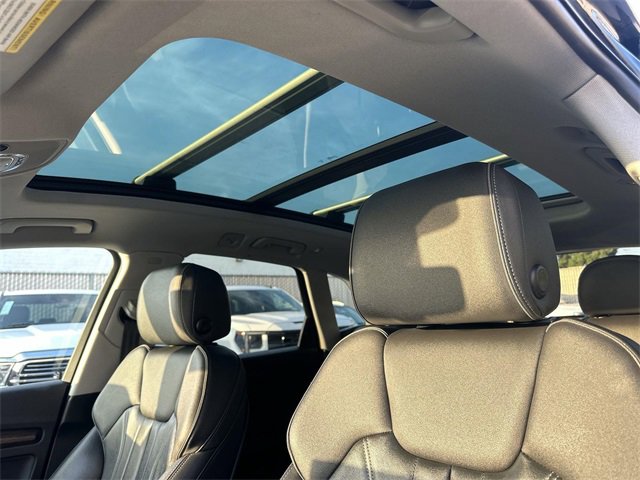 Used 2024 Audi Q5 2.0T Premium Plus image 17