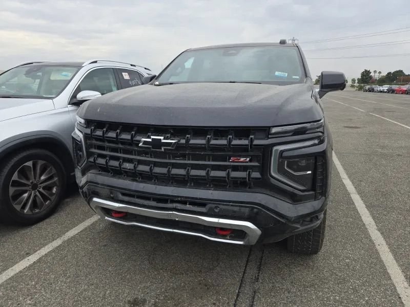 Used 2026 Chevrolet Tahoe Z71 AWD/4WD image 2