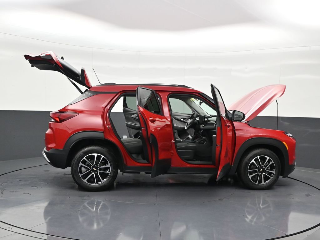 Used 2026 Chevrolet TrailBlazer LT image 32