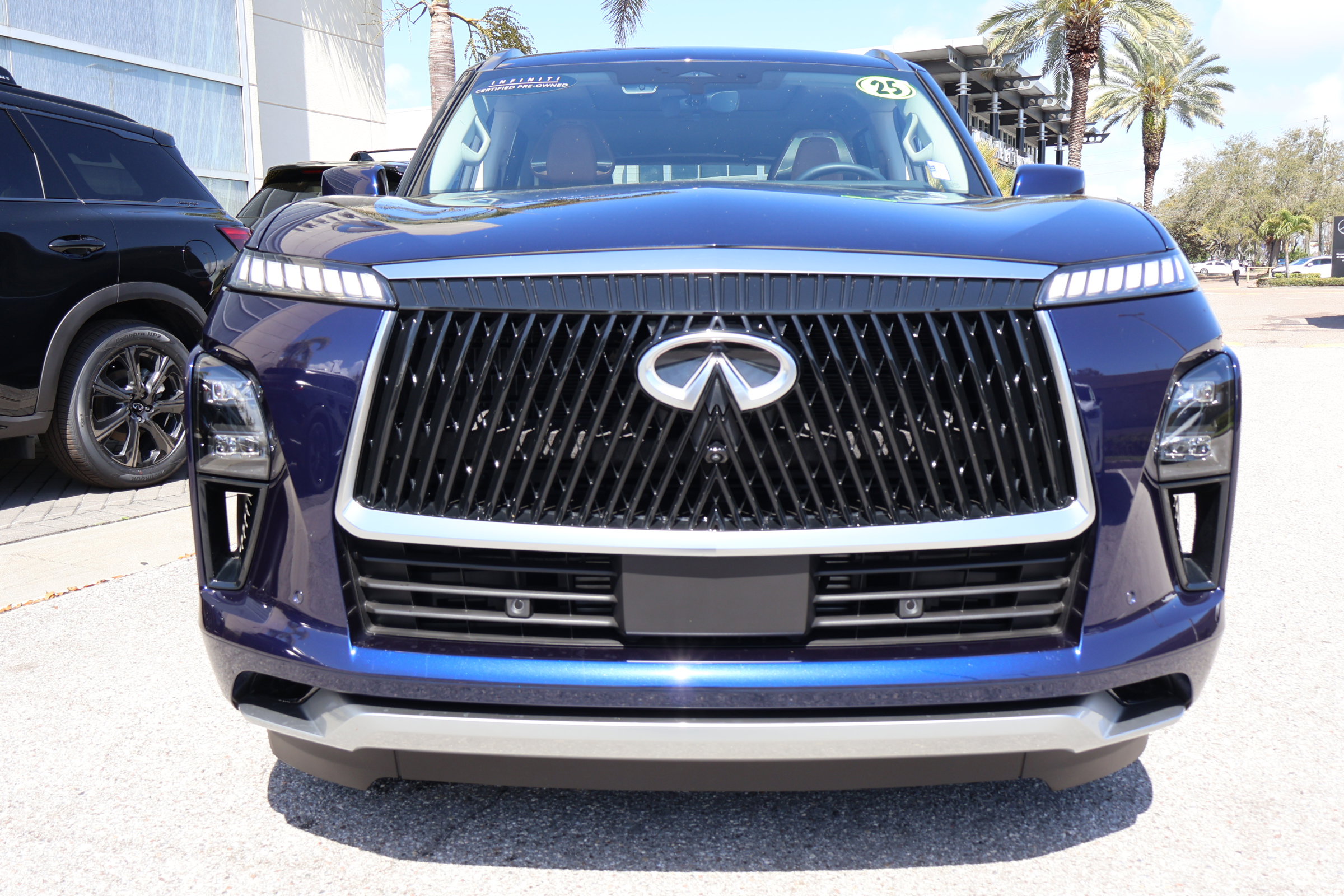 Certified 2025 INFINITI QX80 Sensory w/ Premium Cargo Package image 13