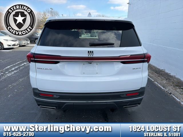 Used 2025 Buick Enclave Preferred image 4