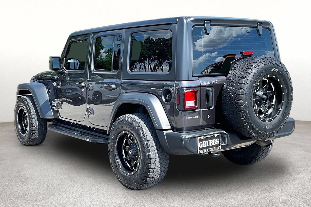 Used 2018 Jeep Wrangler Unlimited Sport S AWD/4WD image 14