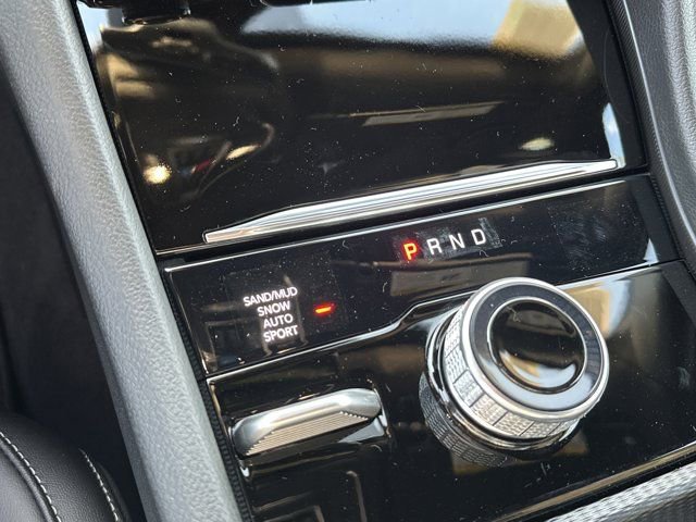New 2025 Jeep Grand Cherokee Limited w/ Luxury Tech Group II image 27