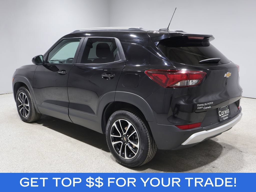 Used 2024 Chevrolet TrailBlazer LT w/ Convenience Package AWD/4WD image 5