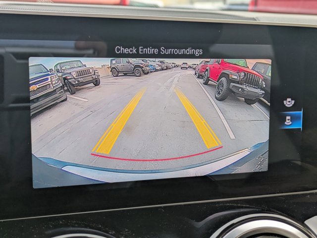 Used 2020 Mercedes-Benz GLB 250 4MATIC image 19