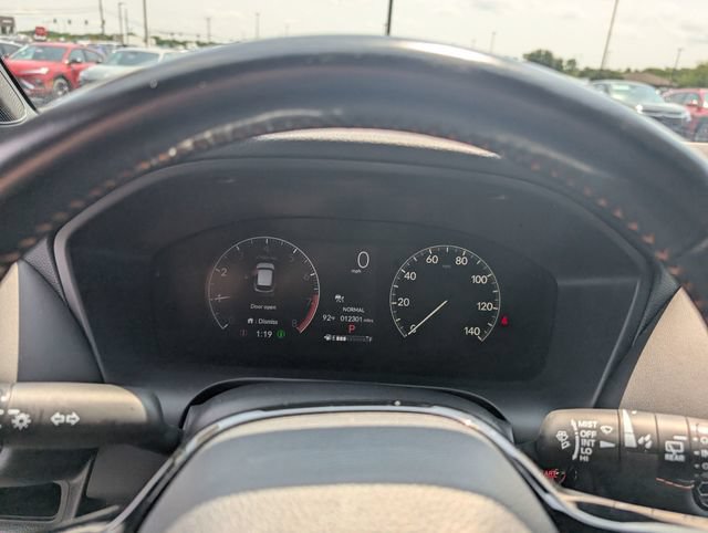 Used 2025 Honda HR-V Sport image 18