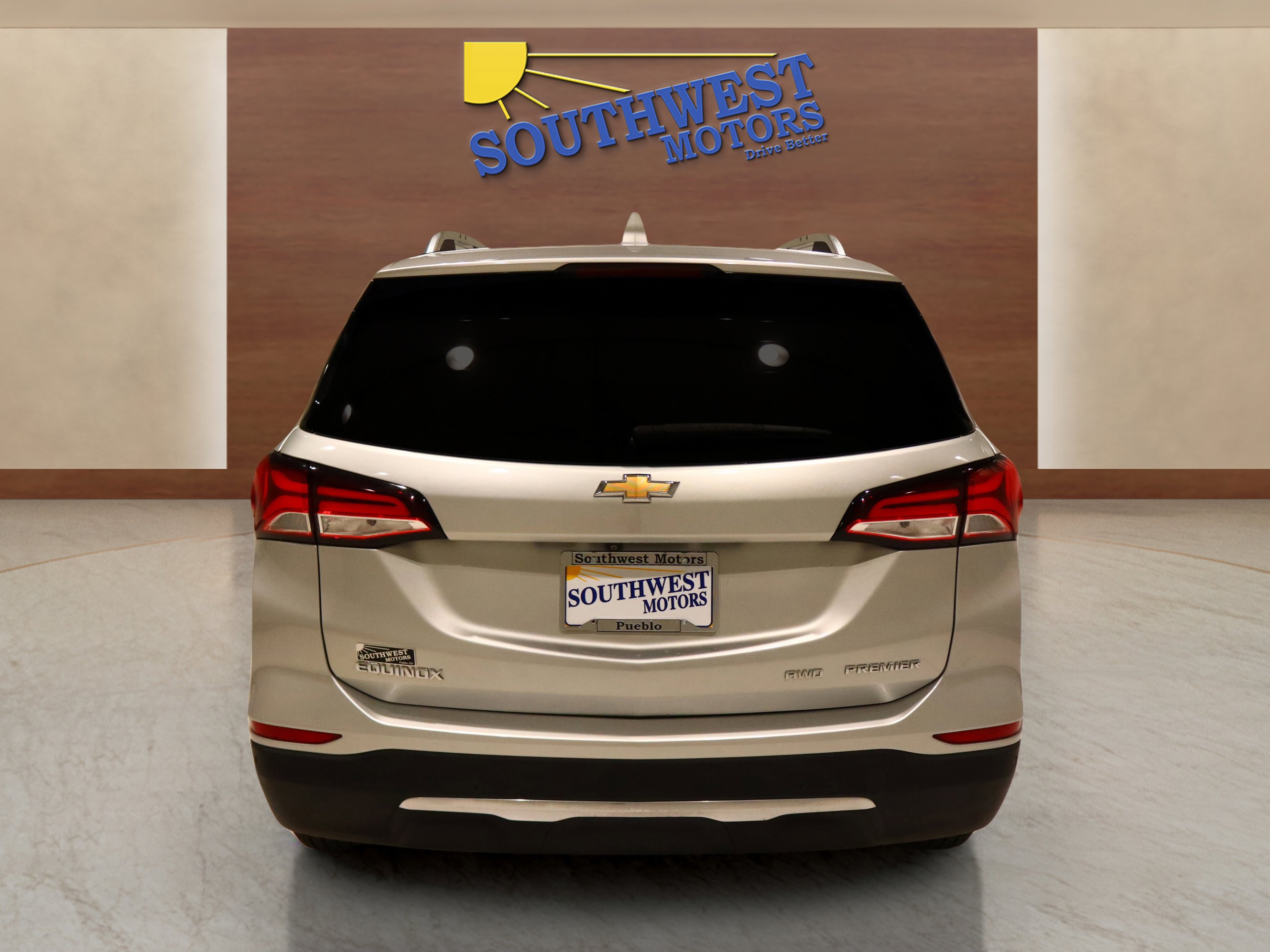 Used 2022 Chevrolet Equinox Premier image 3