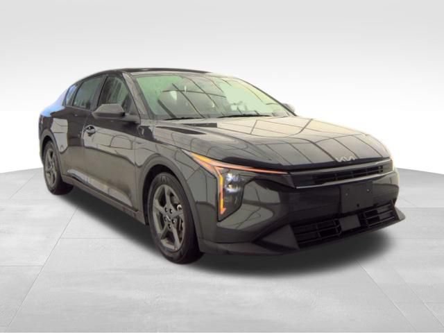 Used 2025 Kia K4 FWD image 4