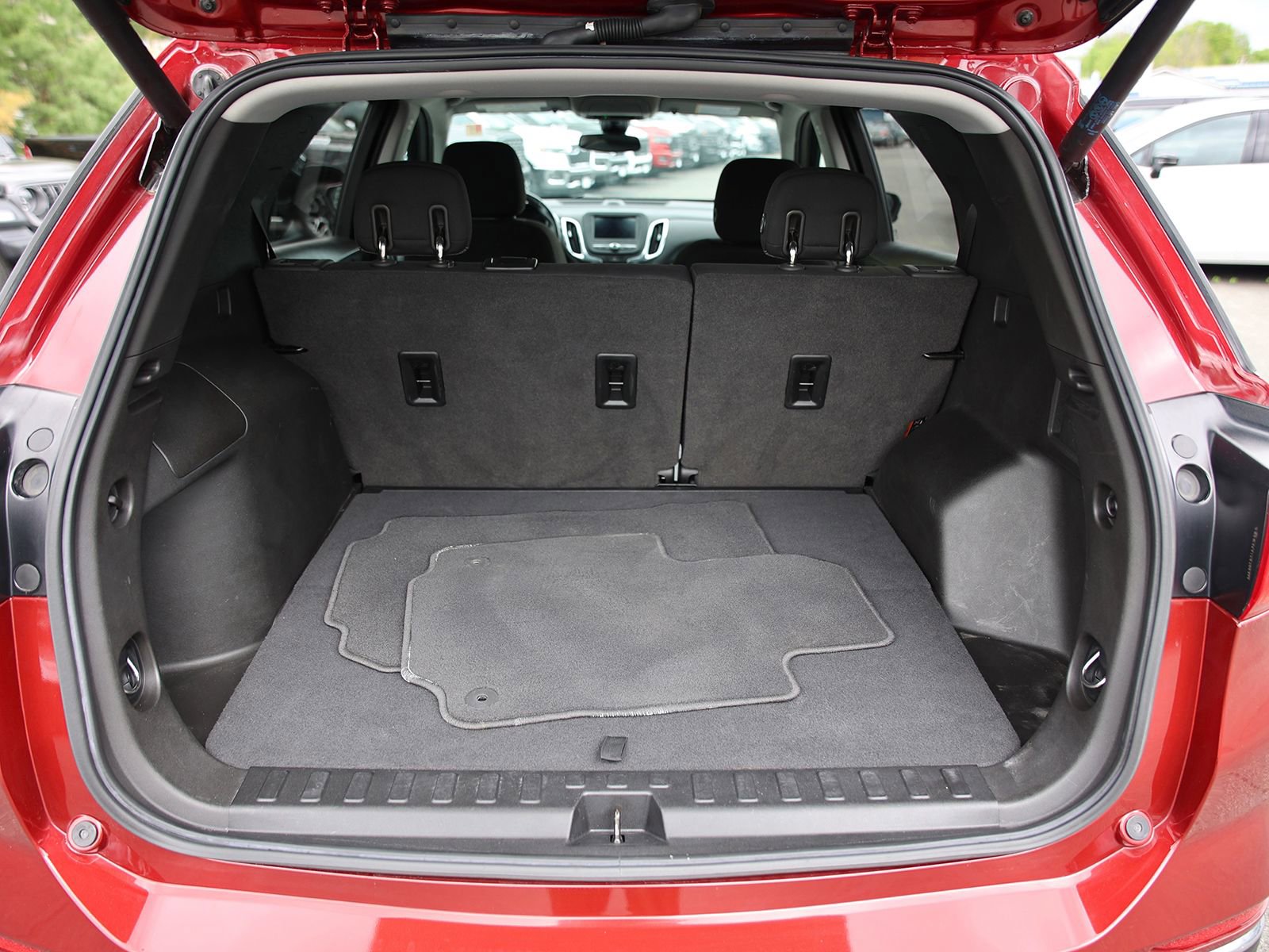 Used 2020 Chevrolet Equinox LT image 13