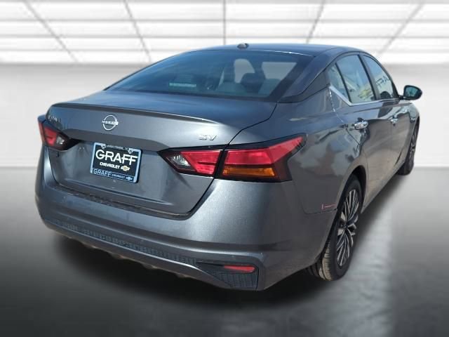 Used 2024 Nissan Altima 2.5 SV image 26
