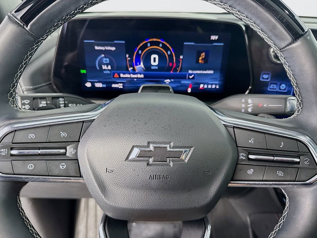 Used 2025 Chevrolet Traverse Z71 w/ Enhanced Driving Package image 16